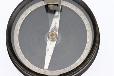 Lot 742 - A Potter, Poultry, London Marching Compass