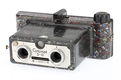 Lot 300 - A Coronot 3-D Stereoscopic Camera