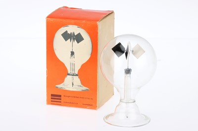 Lot 761 - A Danasco London Radiometer