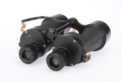 Lot 395 - A Set of Unmarked 7 x 50 Military Style Binoculars