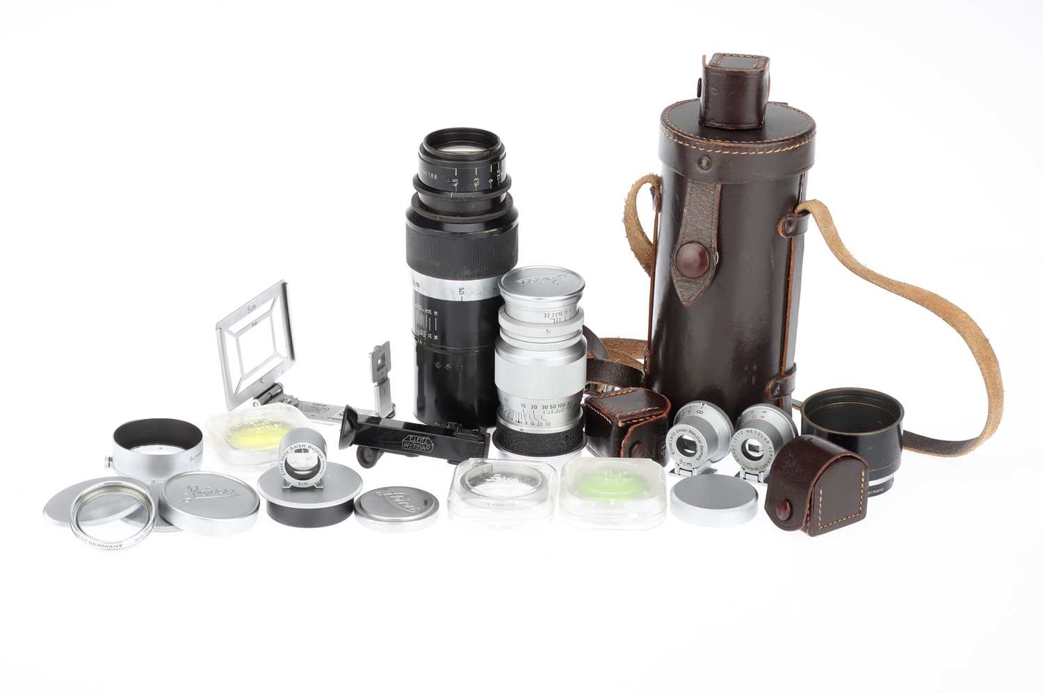 Lot 31 - A Selection of Leica Camera Accessories