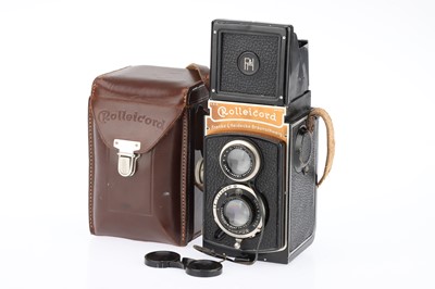 Lot 222 - A Rollei Rolleicord I Model 2 K3 511 Medium Format TLR Camera