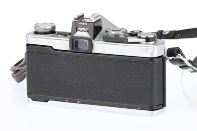 Lot 187 - An Olympus OM-1 MD 35mm SLR Camera