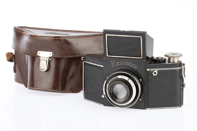 Lot 212 - An Ihagee VP Exakta A Type 2.1 SLR Camera