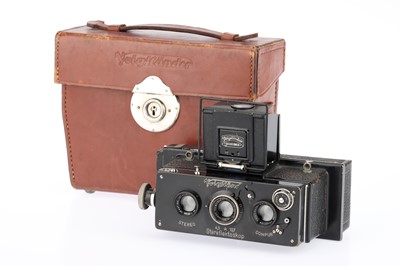 Lot 410 - A Voigtlander Stereflektoscop Reflex Stereo Plate Camera