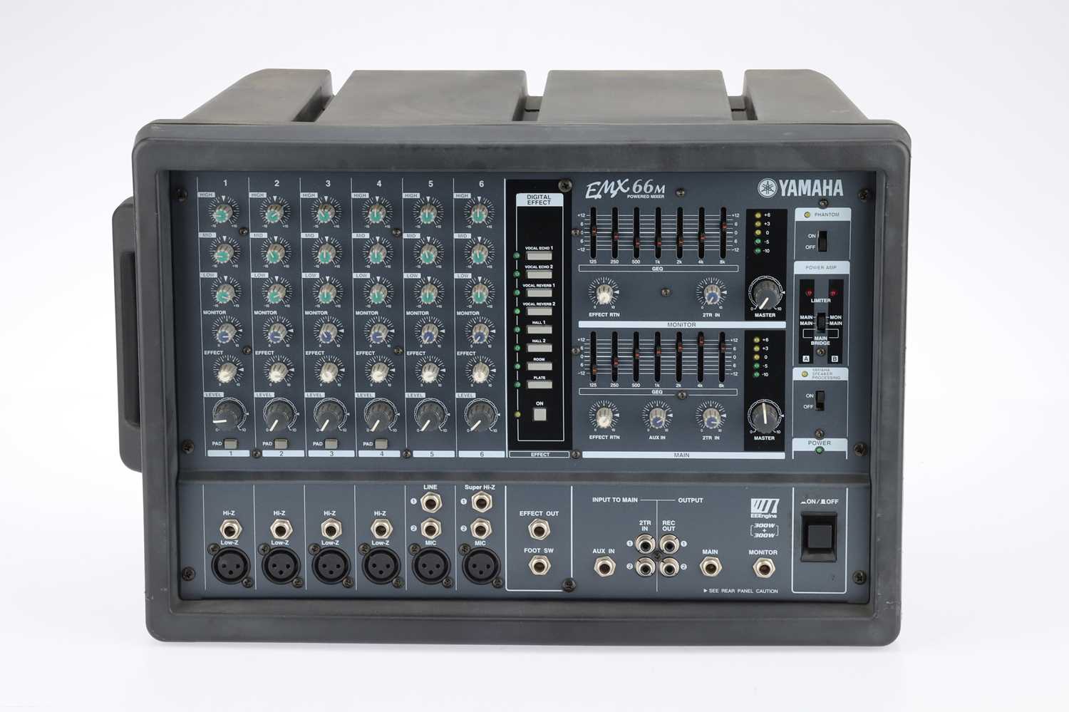 Lot 904 YAMAHA EMX66M Powerd Mixer,