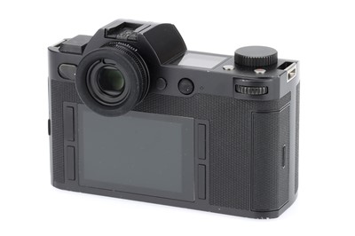 Lot 43 - A Leica SL Type 601 Mirrorless Digital Camera Body