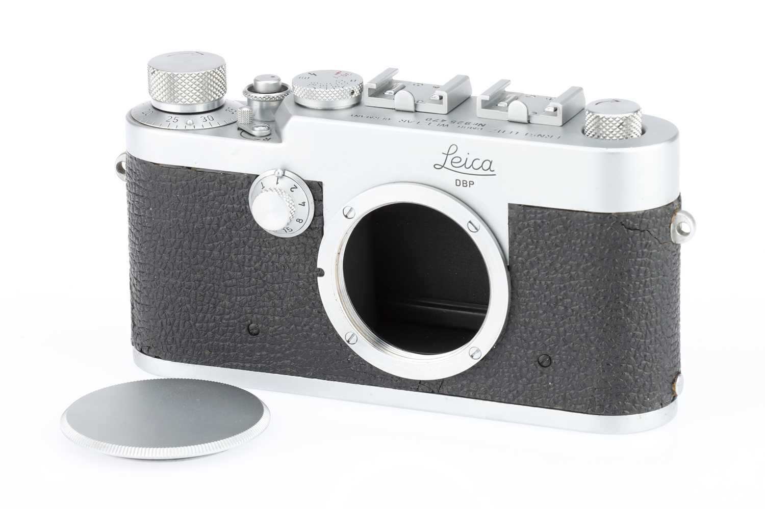Lot 28 - A Leica Ig Body