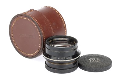 Lot 486 - A Taylor Hobson Cooke Aviar Anastigmat f/6 D 270mm Series IIIB Camera Lens