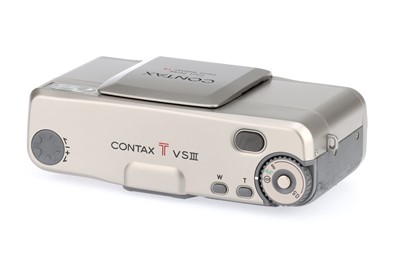 Lot 100 - A Contax TVS III Compact Camera