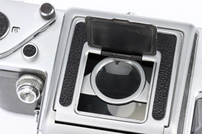 Lot 142 - A Kamera Werkstatten Praktisix II Medium Format SLR Camera