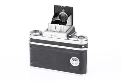 Lot 142 - A Kamera Werkstatten Praktisix II Medium Format SLR Camera