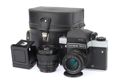 Lot 141 - A Kiev 60 Medium Format SLR Camera Outfit