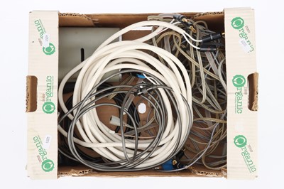 Lot 911 - A Selection of Various Hi-Fi Cables