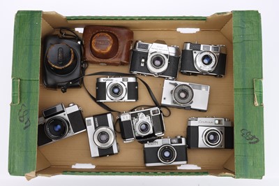 Lot 100 - A Selection of Various 35mm SLR and Viewfinder Cameras