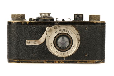Lot 127 - A Leica I Model A Elmax Camera