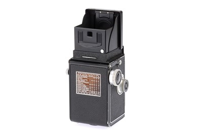 Lot 149 - A Rollei Rolleicord Model III Medium Format TLR Camera