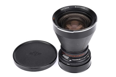 Lot 139 - A Carl Zeiss Distagon f/4 40mm Camera Lens