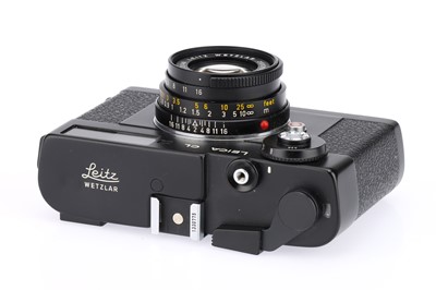 Lot 8 - A Leitz Wetzlar Leica CL Compact 35mm Rangefinder Camera