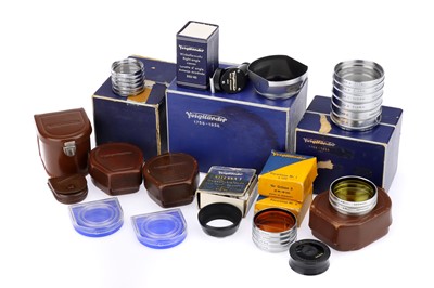 Lot 269 - A Collection of Voigtlander Accessories & Boxes