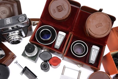 Lot 448 - A Mixed Selection of Zeiss Ikon Camera Accessories