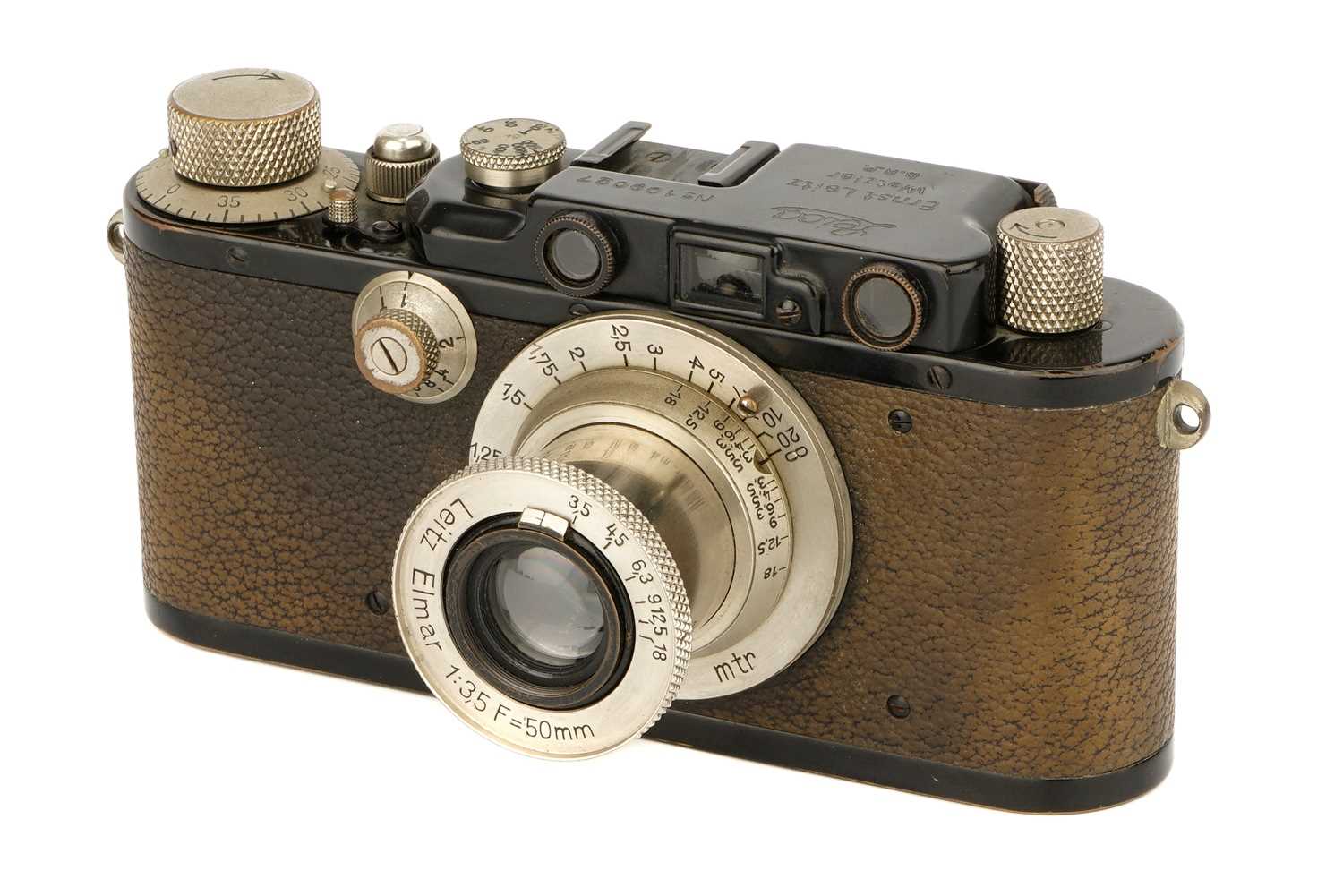 Lot 136 - A Leica III Rangefinder Camera