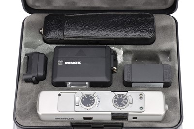 Lot 179 - A Minox TLX Sub-Miniature Camera Set