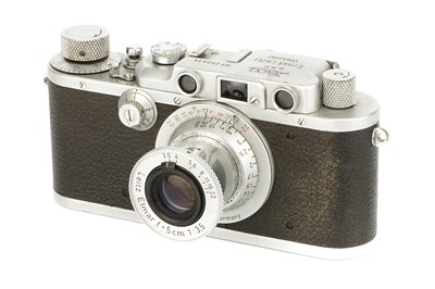 Lot 141 - A Leica IIIa Rangefinder Camera