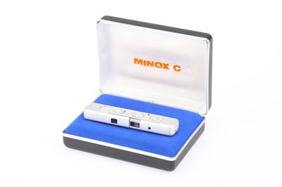 Lot 370 - A Minox C Sub-Miniature Camera Outfit