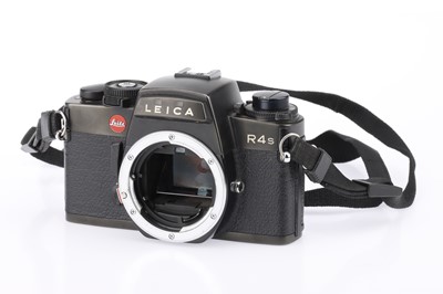 Lot 12 - A Leica R4S Mod.2 35mm SLR Camera