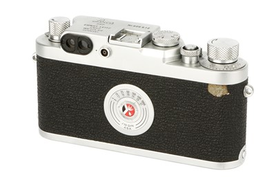 Lot 152 - A Leica IIIg Rangefinder Camera