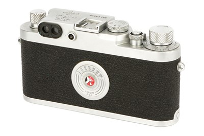 Lot 153 - A Leica IIIg Rangefinder Camera