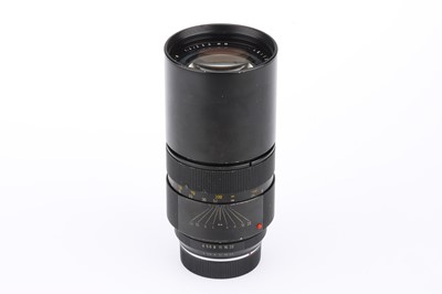 Lot 18 - A Leitz Canada Telyt-R f/4 200mm Camera Lens