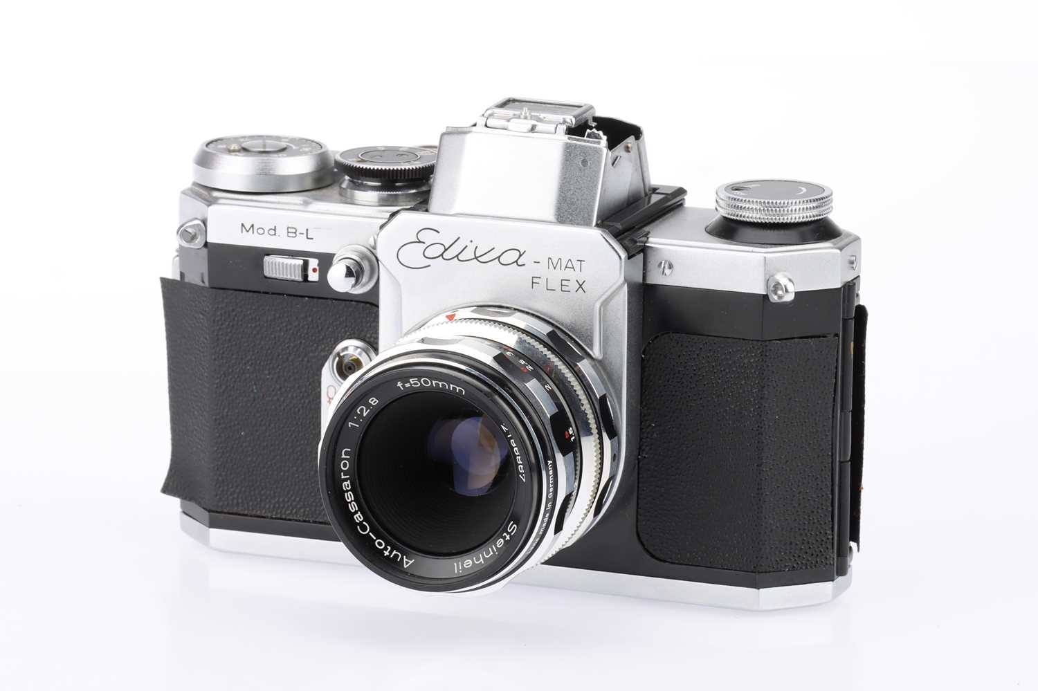 Lot 125 - An Edixa-Mat Flex Mod. B-L 35mm SLR Camera