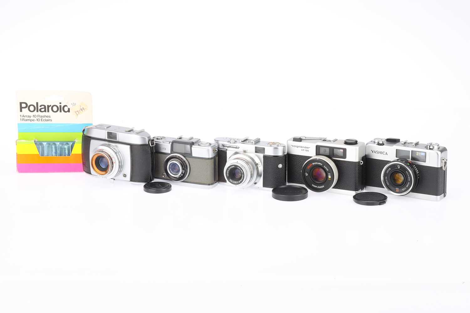 Lot 136 - A Selection of 35mm Cameras