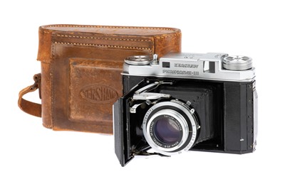 Lot 146 - A Kershaw Peregrine III Rangefinder Camera