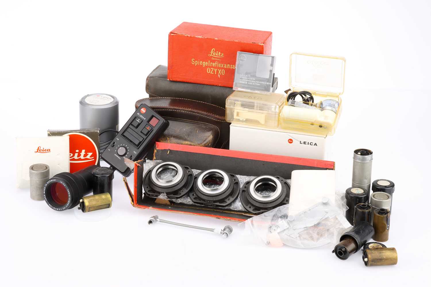 Lot 26 - A Mixed Selection of Leica Accessories