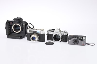 Lot 429 - A Selection of Cameras