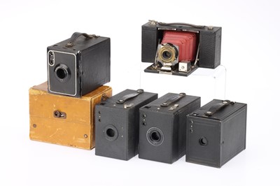 Lot 425 - A Selection of Box Type Cameras