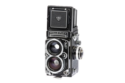 Lot 150 - A Rollei Wide-Angle Rolleiflex TLR Medium Format Camera