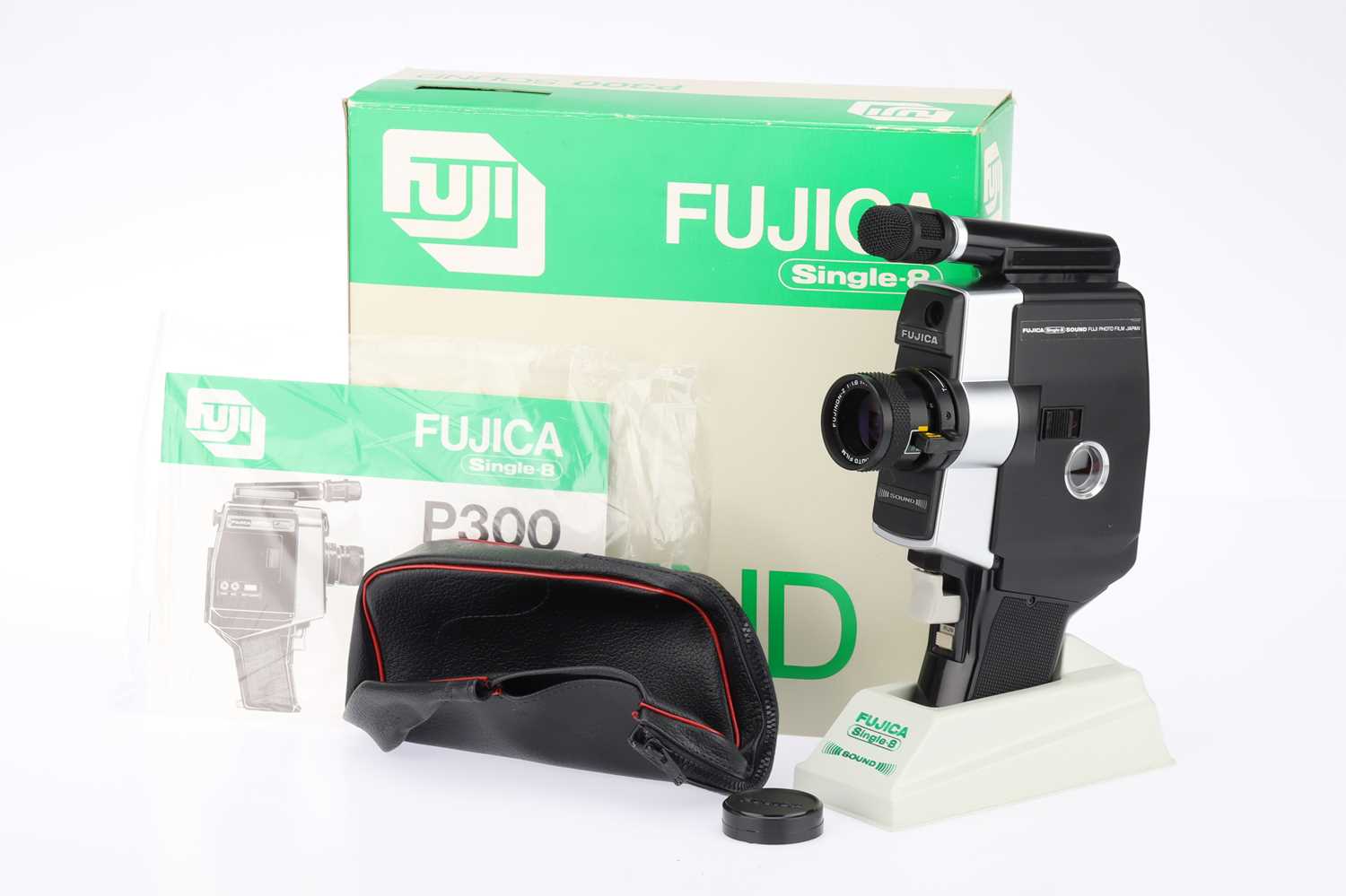 Lot 713 - A Fujica Single-8 P300 Sound 8mm Motion