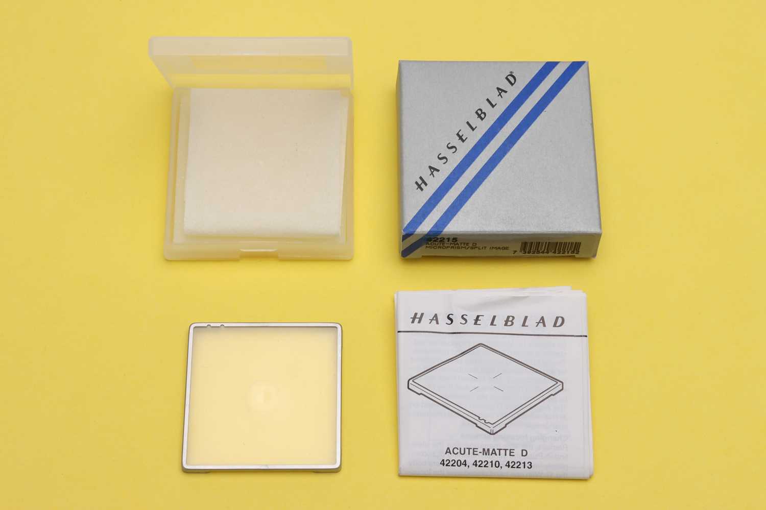 Lot 205 - A Hasselblad Acute-Mate D Microprism Split Image Focusing Screen