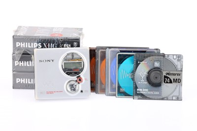 Lot 857 - A Mini Disc Player MD Walkman MZ-R410