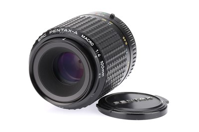 Lot 201 - A SMC Pentax-A Macro f/4 100mm Lens