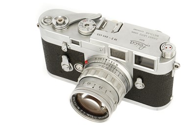 Lot 178 - A Leica M3 DS Rangefinder Camera