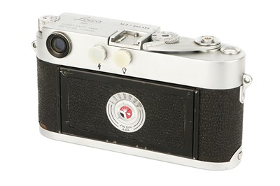 Lot 178 - A Leica M3 DS Rangefinder Camera