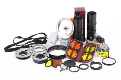 Lot 617 - A Collection of Camera Parts and Accssories