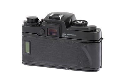 Lot 61 - A Leica R-E SLR Camera Outfit