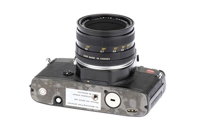 Lot 61 - A Leica R-E SLR Camera Outfit