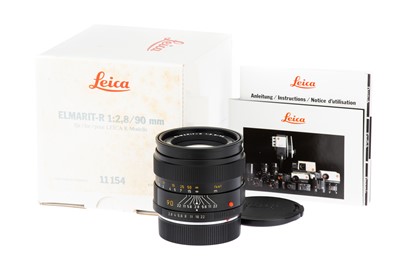 Lot 63 - A Leitz Elmarit-R f/2.8 90mm Lens